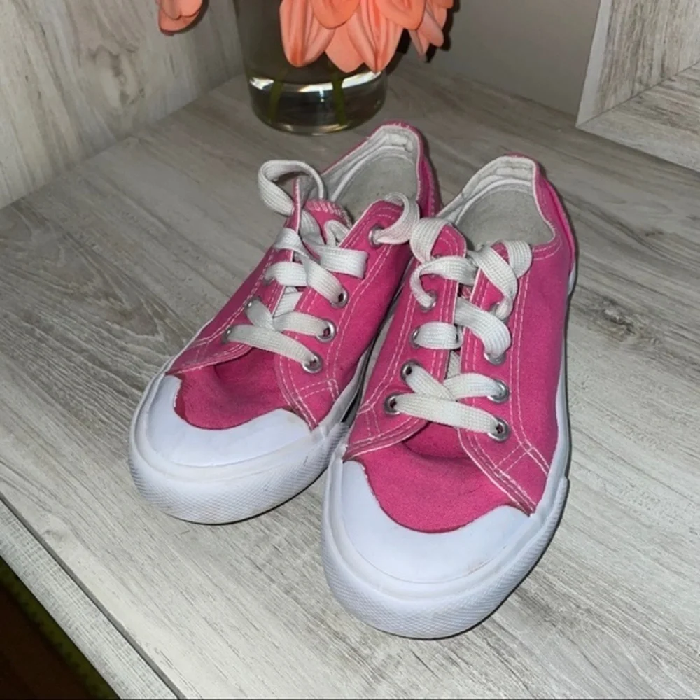 Roebuck&Co like new sneakers